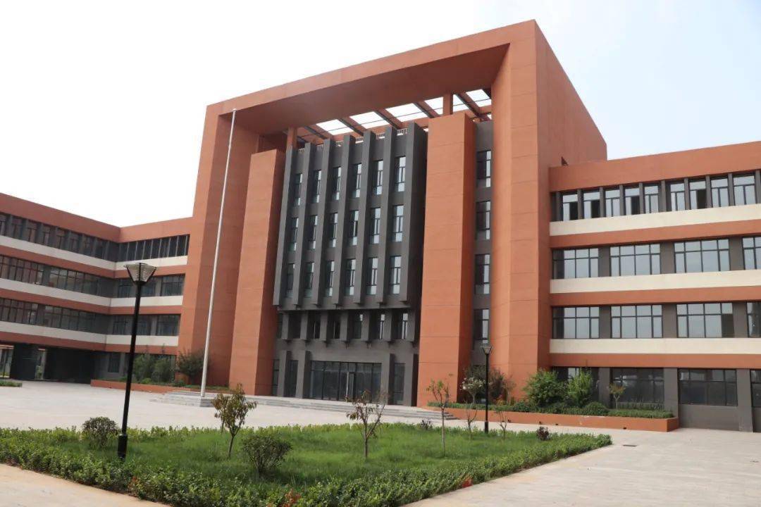 9月1日正式投入使用德州十中迎来第三个校区