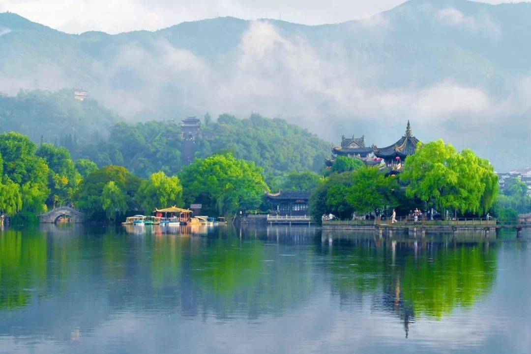 "2020中国最具幸福感城市"投票启动～ 快来为临海打call吧!