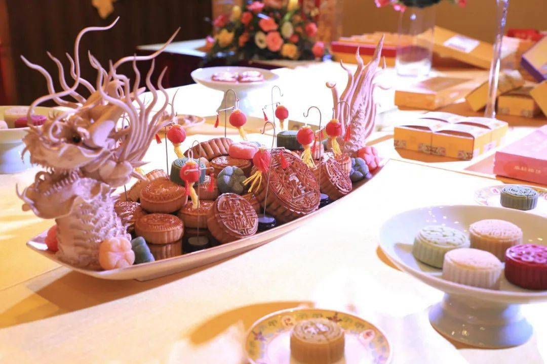 首旅集团丨九五相约飨寿御膳仿膳饭庄迎来95岁生日庆典