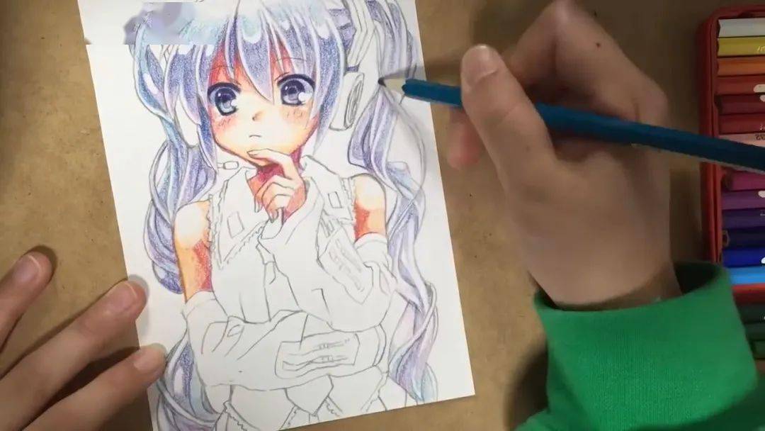 視頻初音動漫人物彩鉛手繪教程