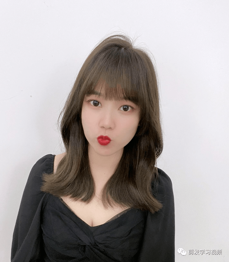 2020最火齐胸烫发