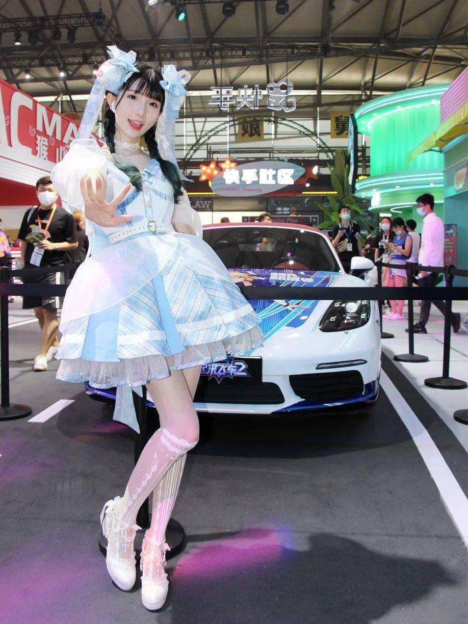 chinajoy2020看车保时捷718boxster二次元涂装