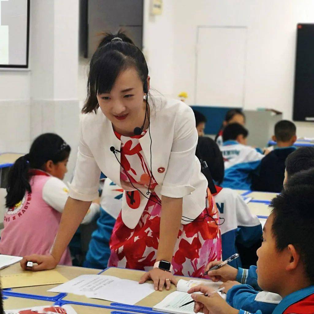 用爱温暖孩子们的心灵记广大附小冯妙然老师