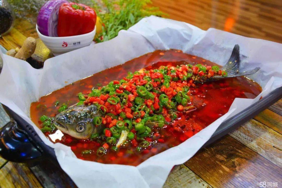 【招聘】沿渡河一纸馋纸包鱼招聘厨师一名