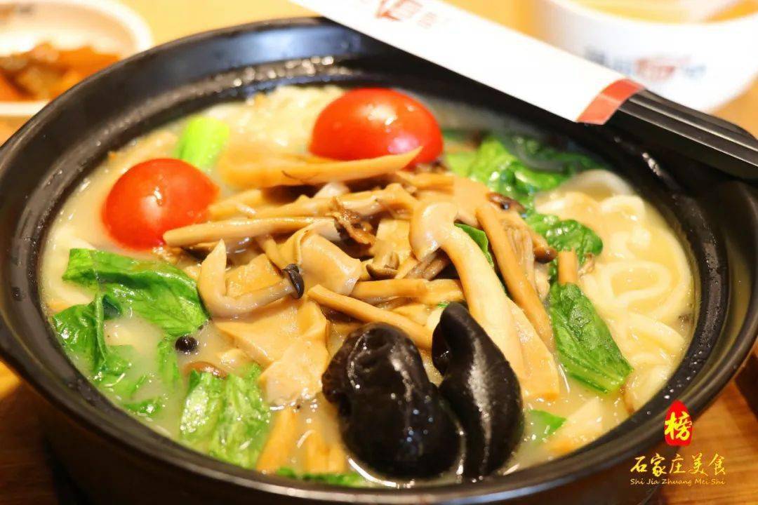 博采各地之风味锅品面吧的创始人尝遍大江南北大小面馆给你一份美味!