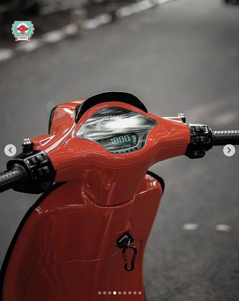 vespa150"红冲刺"和"黑春天"改装分享