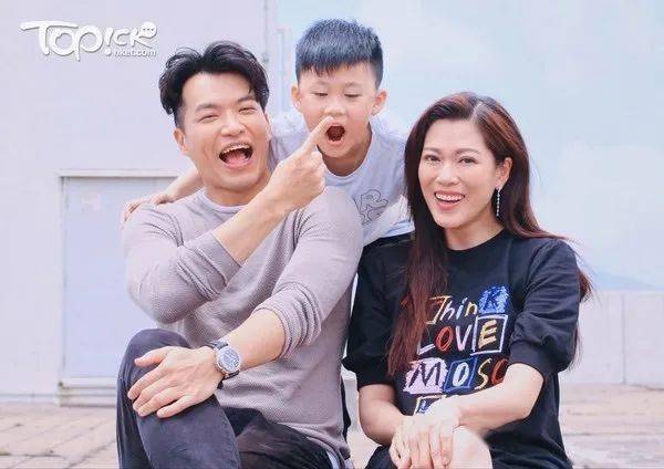 开心速递大小姐送水辉慨叹家长不易做林淑敏许家杰感激家人无条件看顾