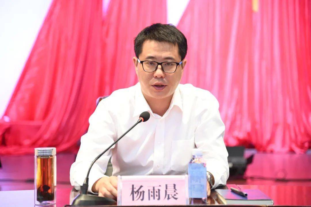 进贤县教育工作会议暨第36个教师节表彰大会举行