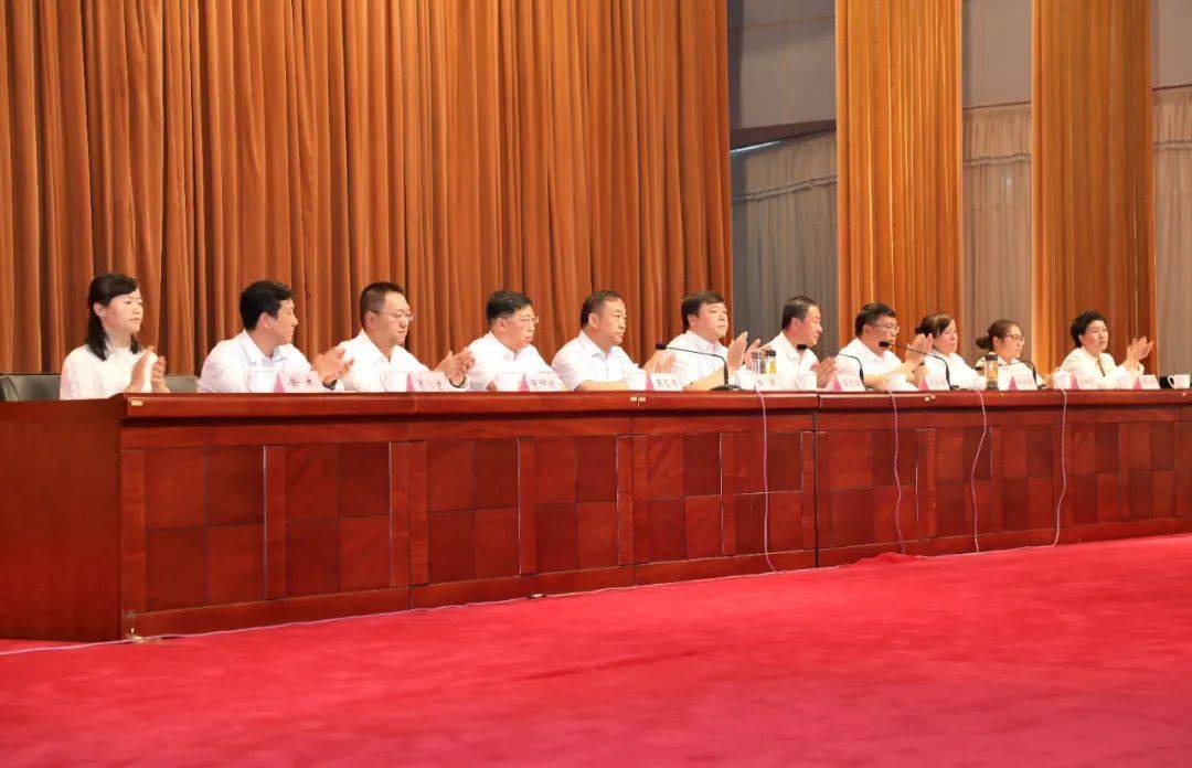 会泽县召开2020年教育大会暨庆祝第36个教师节表彰会议