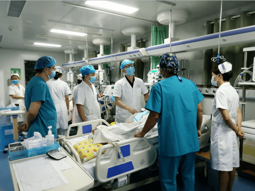 【致敬】广东医生邢锐:才下"疫"线,又上扶贫一线