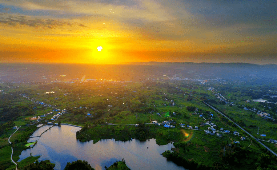 喜訊名山區牛碾坪景區和月亮湖景區正式獲得國家4a級旅遊景區授牌