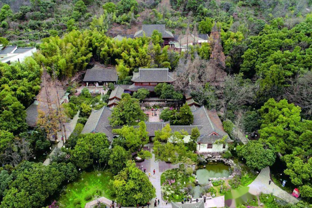 大明堂航拍大明堂内唐梅杭州余杭超山风景名胜区end编辑:shadow杭州