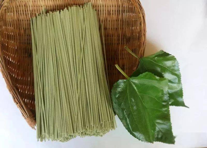 好吃又营养的桑叶面条你见过吗
