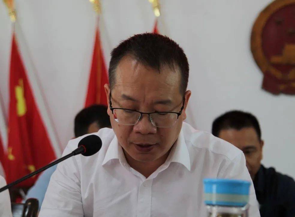 冈面乡隆重召开庆祝第36个教师节表彰大会_手机搜狐网