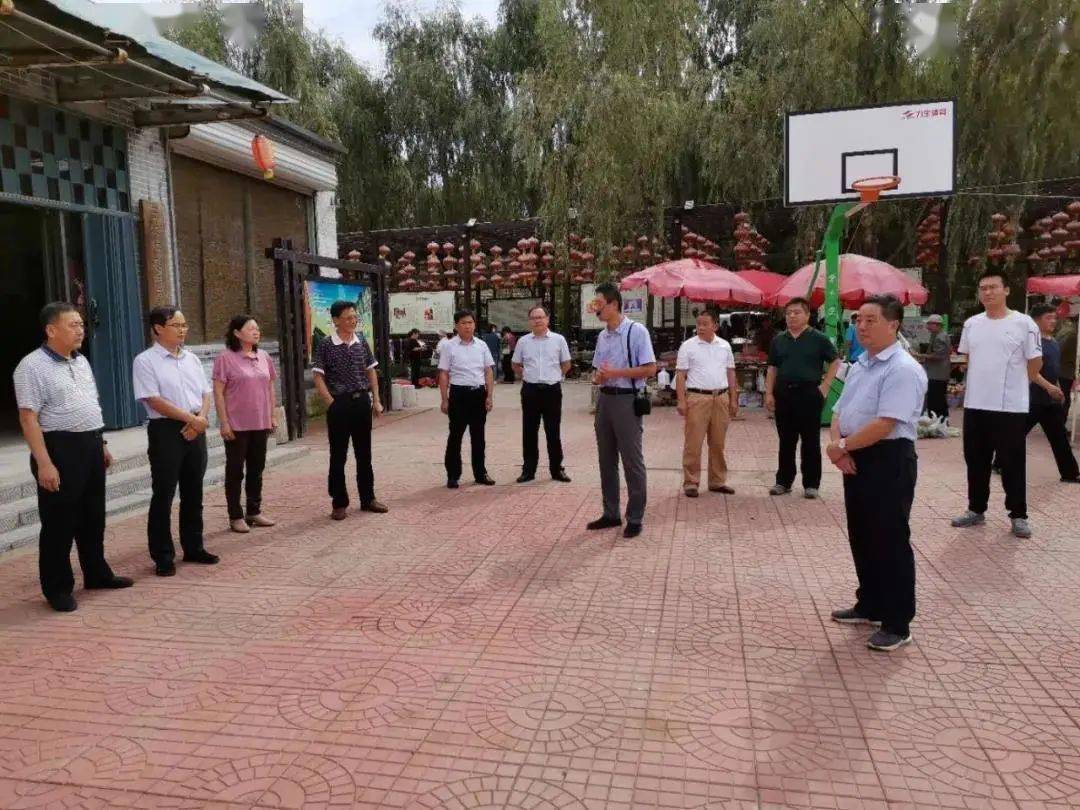 青州市委常委,副市长张云葆主持会议,潍坊市总工会二级调研员吕梅贞