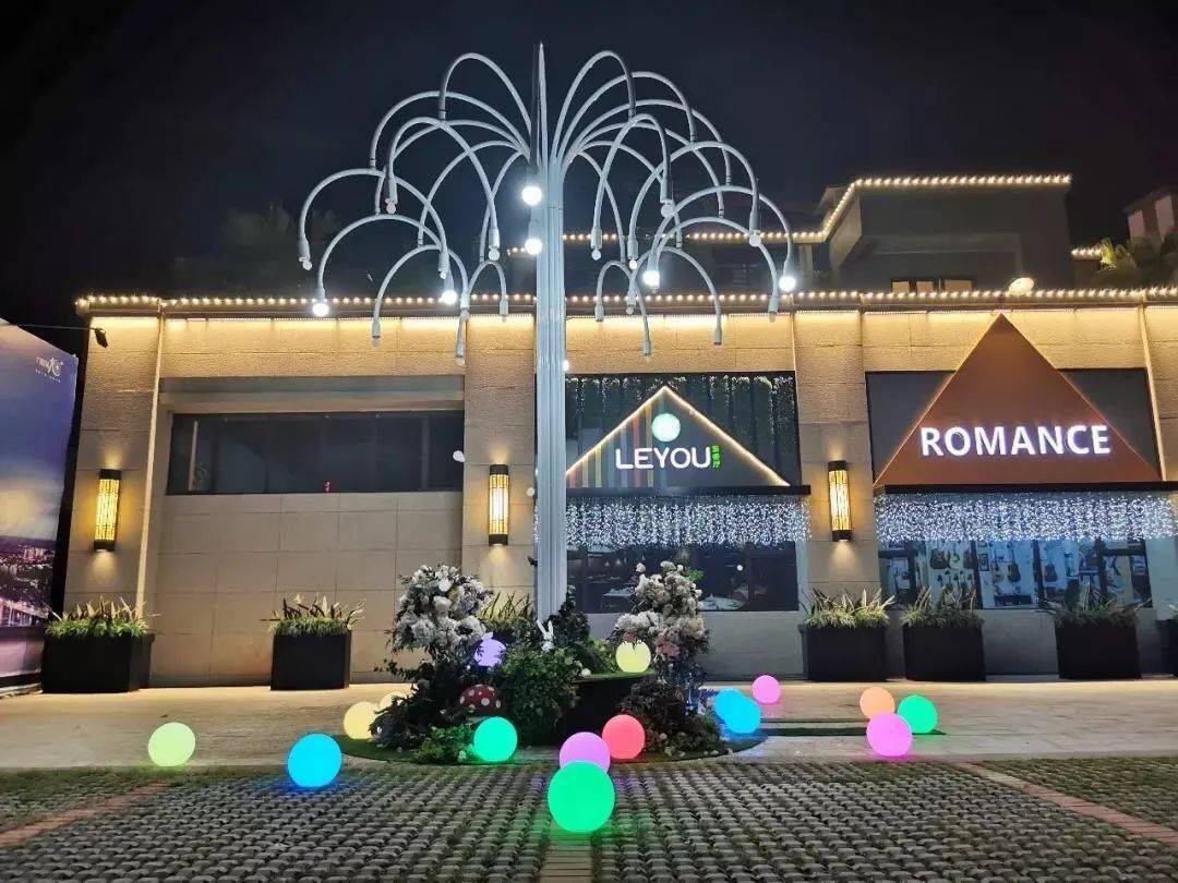 临港新片区新晋打卡地蓝湾天地这份开业狂欢攻略请收好