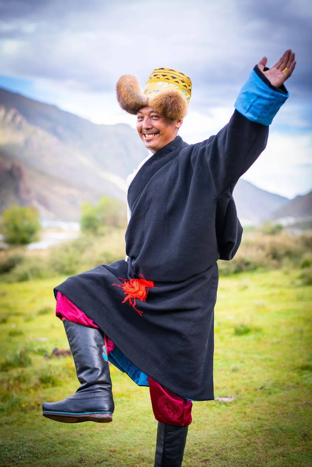 卓嘎△堆龙措麦藏戏队-阿旺群旦△堆龙措麦藏戏队-普布顿珠堆龙顶嘎