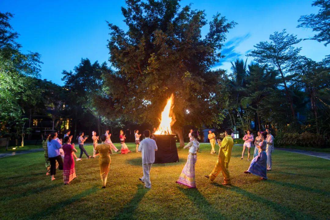 性格色彩传播大使与您相约美丽的西双版纳