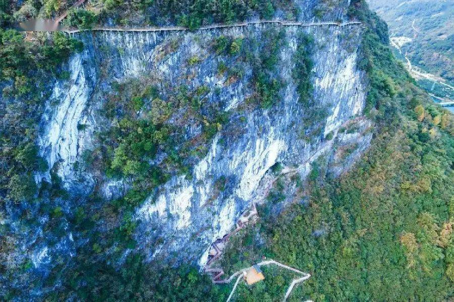 人气推荐06299起清远峡天下天镜山风景区广东第一峰温泉度假区浸泡
