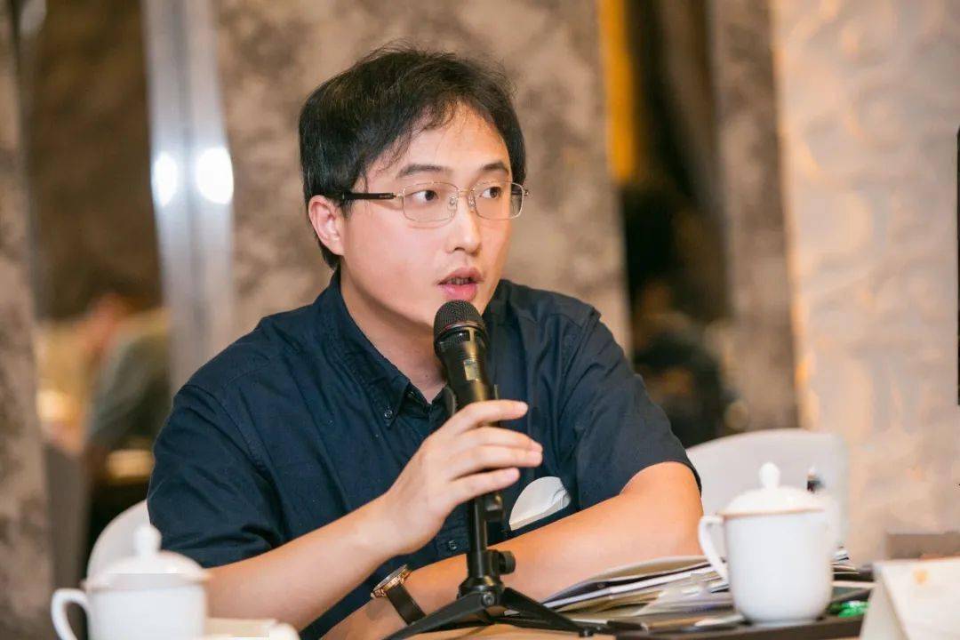 《红豆》2020.08:【发轫】自然史·生活史·心灵史——王长征《码头简