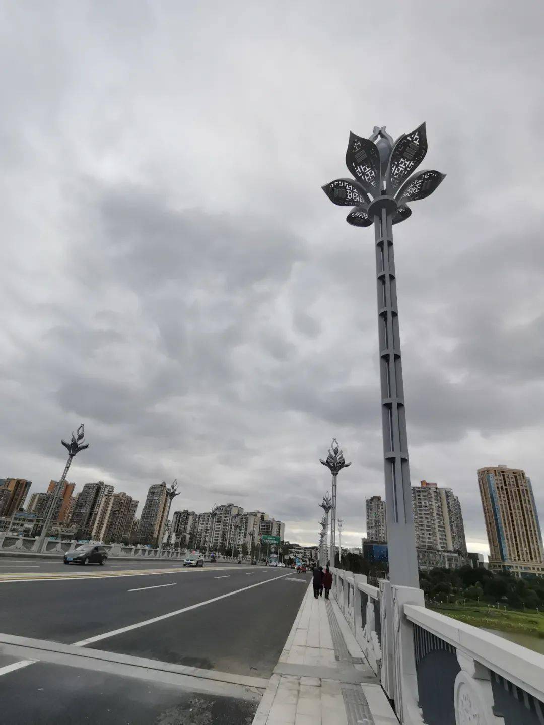 太震撼遂宁涪江通善大桥全线贯通了