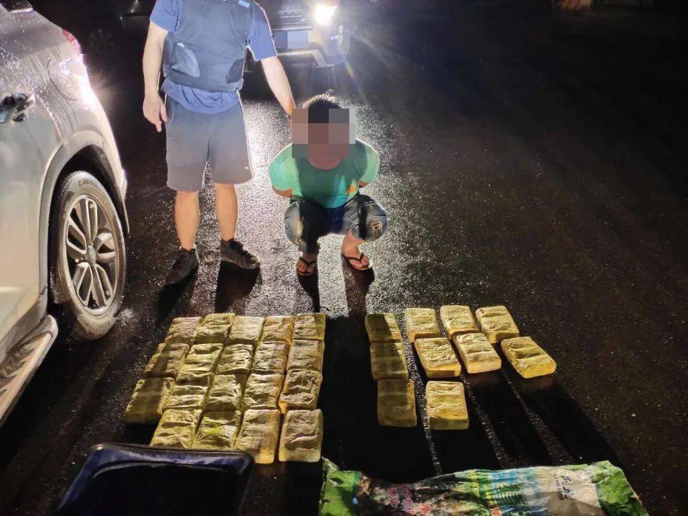 禁毒一线正在交易203公斤毒品抓