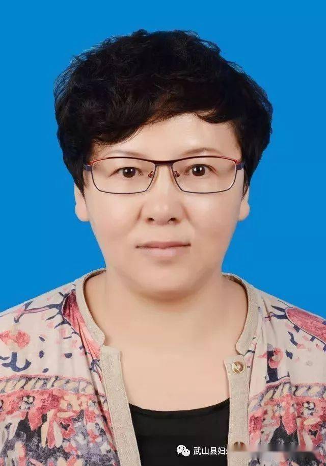 【基本信息】杜小平 女,副主任医师,毕业于兰州大学临床医学,现任甘肃