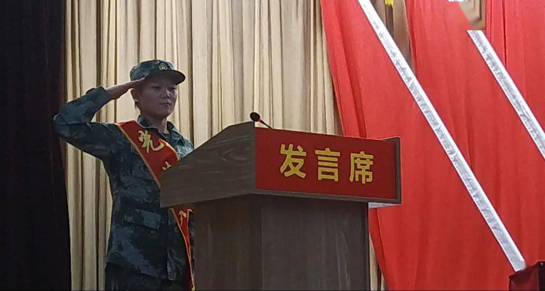 19名汕头新入伍女兵即将奔赴祖国边疆参军