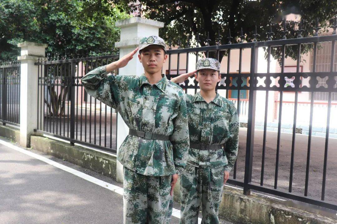 欢迎2020级历文学子厚德尚文,博古通今1历 文 院今天就来看看我们眼中