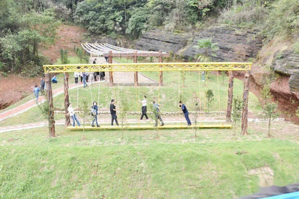 杭口镇茅坪村洋沃小镇乡村旅游点正式开园
