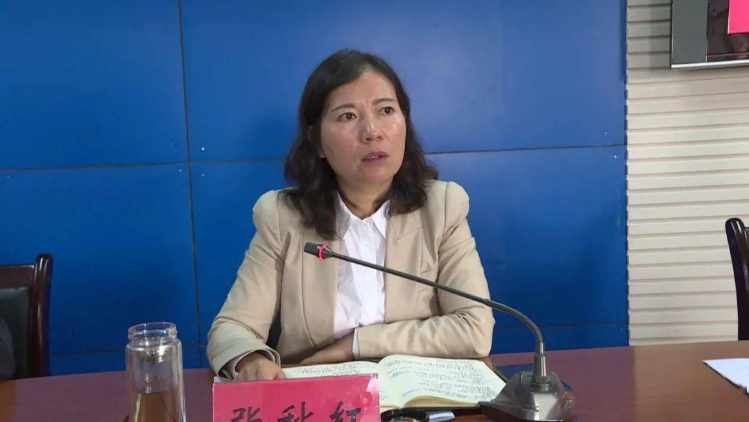 张秋红指出全州会议结束后,石屏县紧接着召开爱国卫生"7个专项行动"