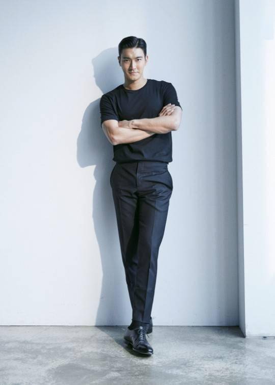 [星闻]superm和崔始源参与印度尼西亚最大颁奖典礼"ita"在线活动