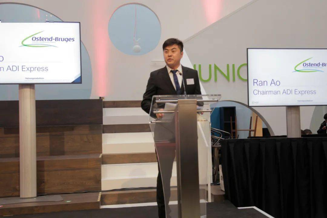 当天,法国安达易国际物流公司董事长敖然,法国辽宁协会会长金亮,常务