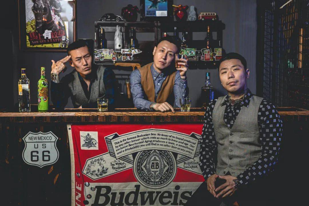 旋转保龄今年不易多送欢乐给大家吧音乐专访