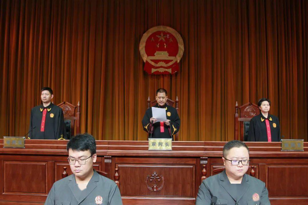 首要分子获刑死缓刚刚三门峡这起67人涉黑案一审宣判