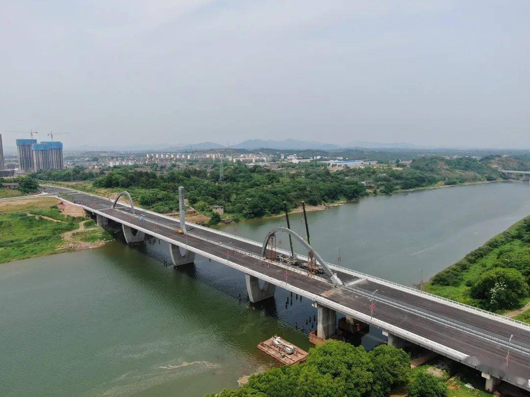 弋阳白马大桥正式建成通车