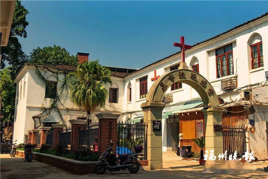 福州仓山学生街特色街区正式开街