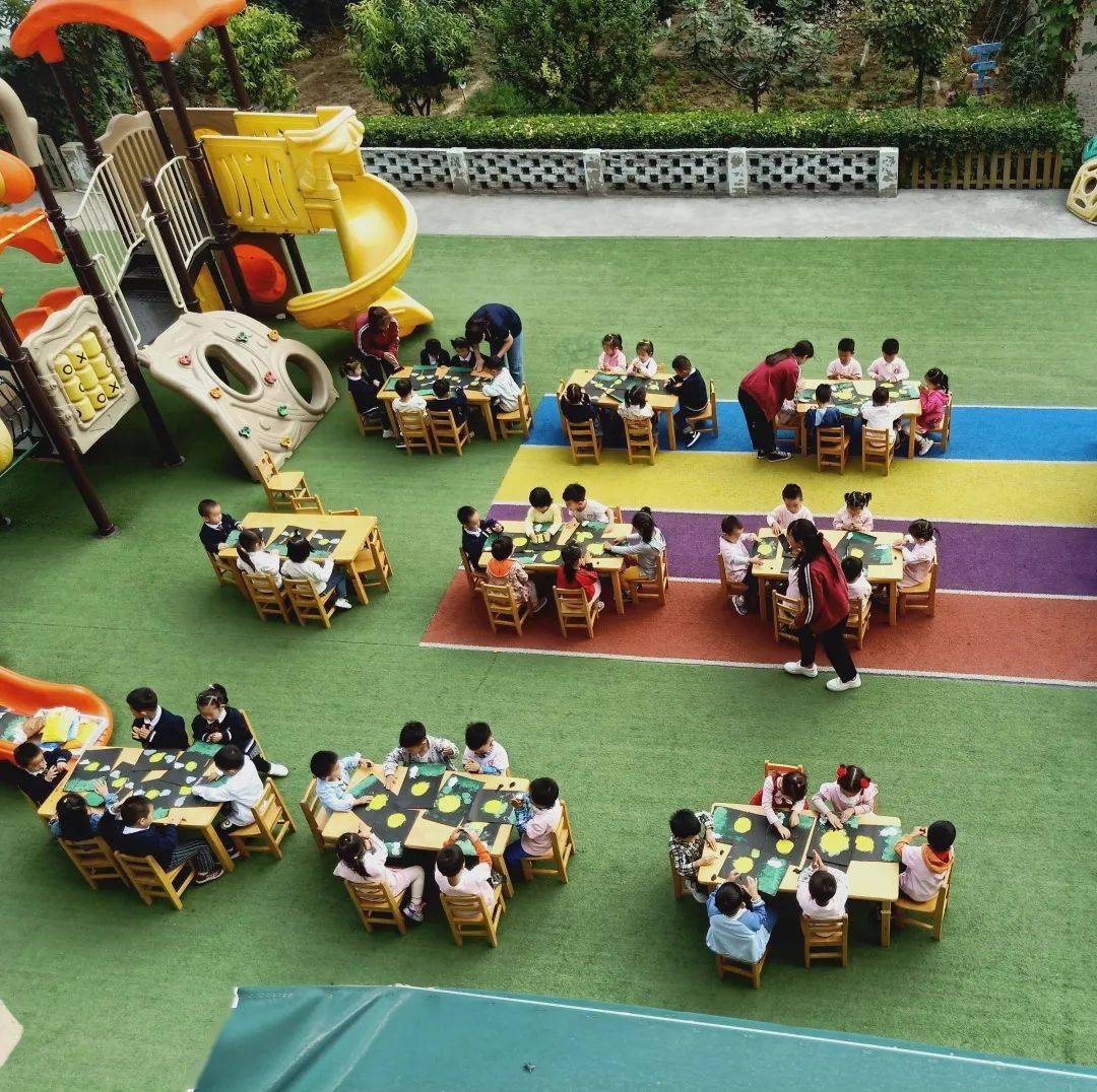 优尼克幼儿园迎中秋庆国庆主题活动