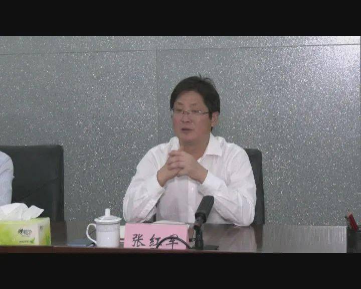 座谈中,张红军说,中国移动合肥分公司多年来为巢湖市经济发展,市民