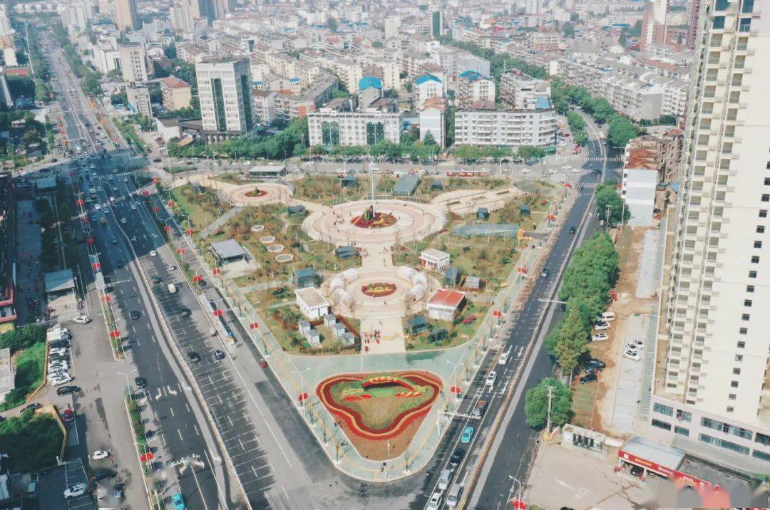 众望所归完工之后的蔡甸广场也太惊艳了吧高清图视频