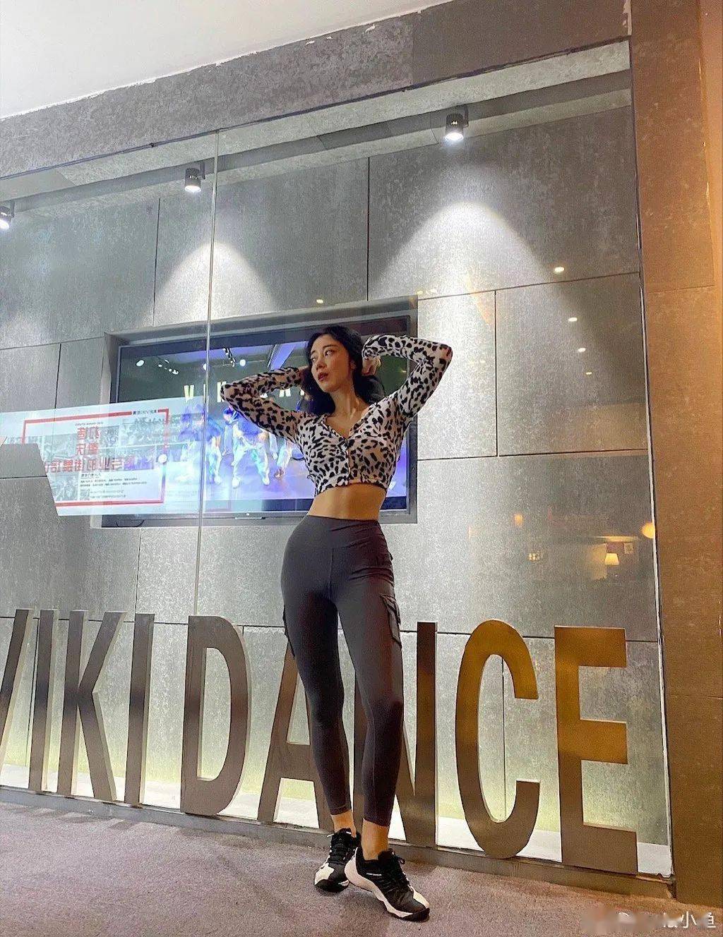 坐标重庆,微博:@doria小鱼,可以说是沉迷于力量训练无法自拔,今天给