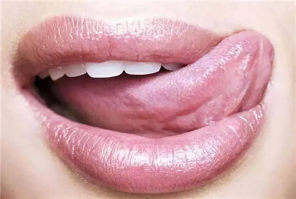 舌头常动人不老补气通便防痴呆