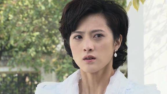 天涯赤子心:美芳被婆婆教育,她无力反驳,只能默默哭泣