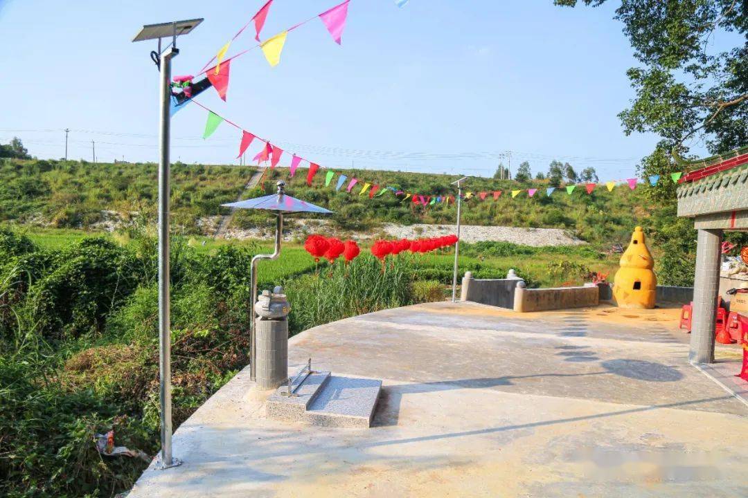 大闹高埔镇葵坑村社前古庙10月4日重光庆典