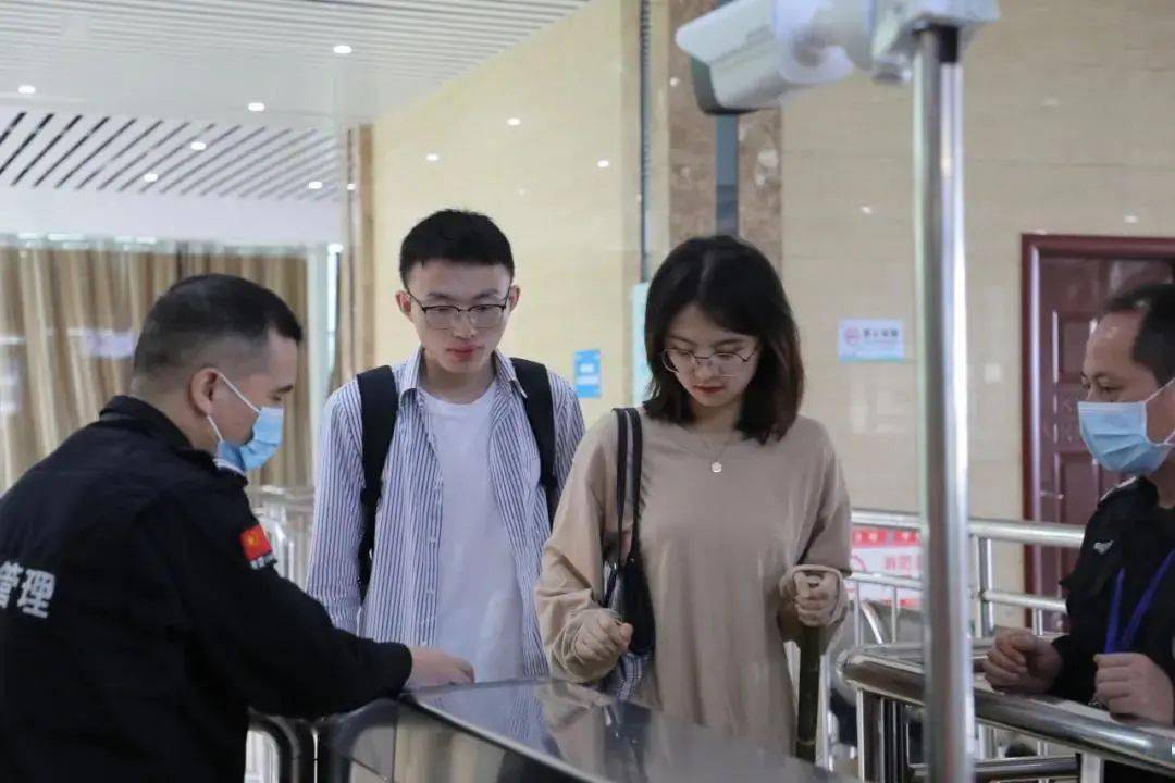 "双节"假期首日,萍乡旅游缤纷迎客来!