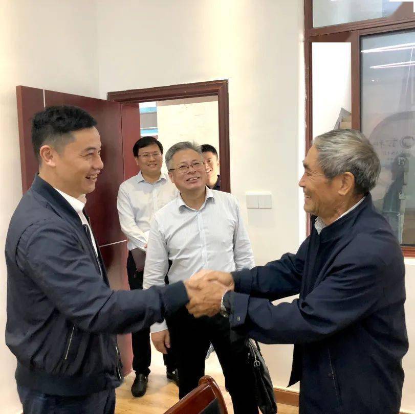 县委副书记,政法委书记徐凯盛一行调研东茗乡矛调中心建设情况