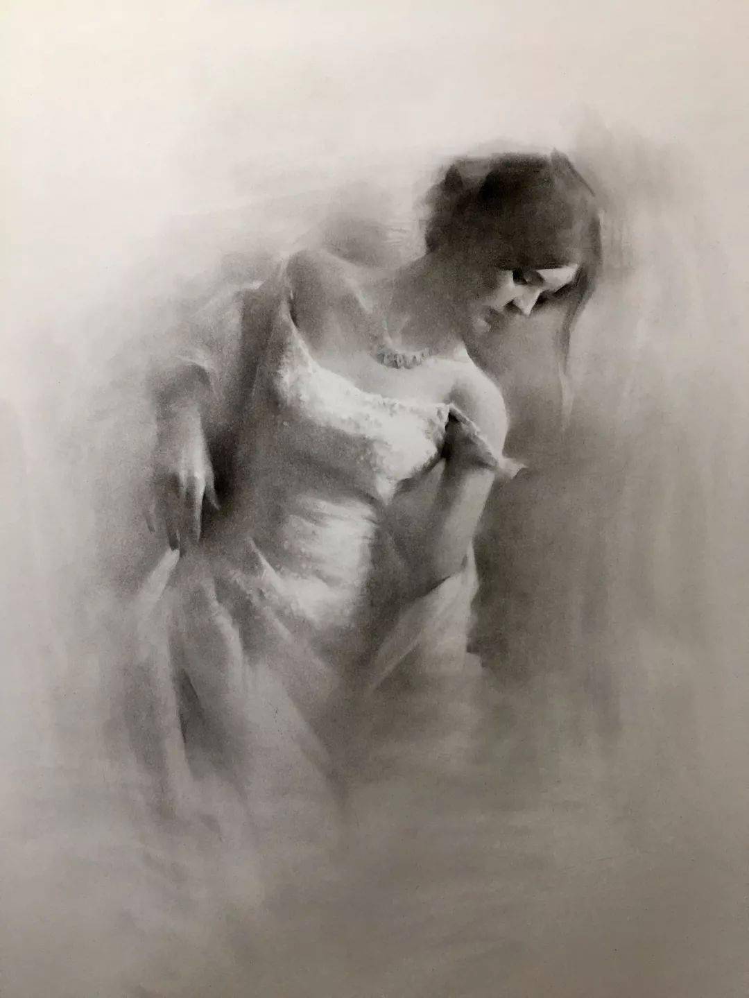 人物素描的虚与实在他笔下得到很好的表现