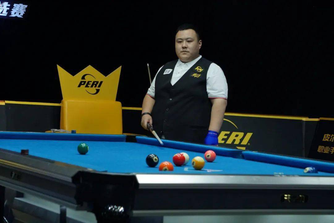 lcba中式九球单宏宇今晚气势十足领跑预选赛