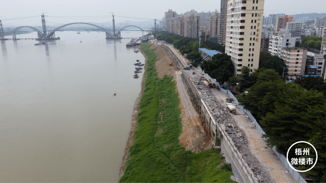 梧州西堤路这些商铺开始拆了,未来西堤路将要变"江景大道"了.