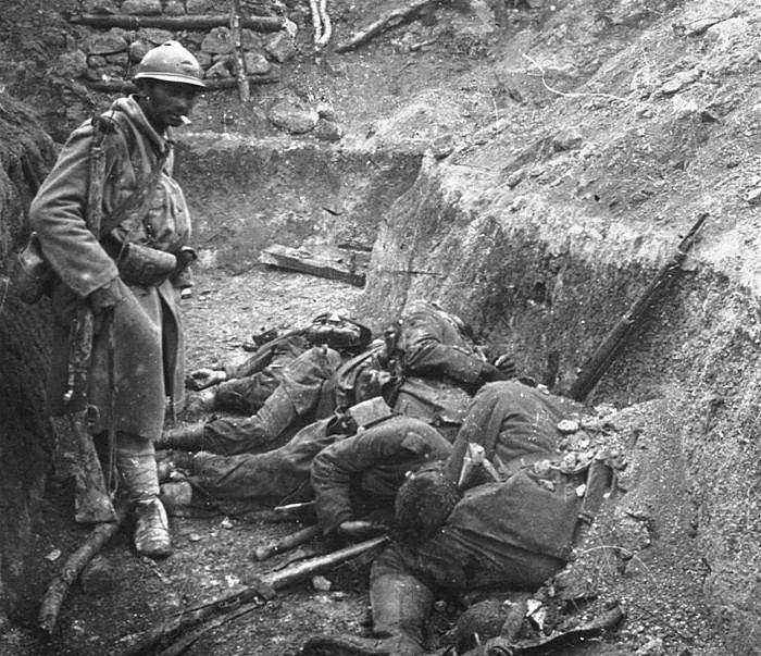 1917战壕战红军图片